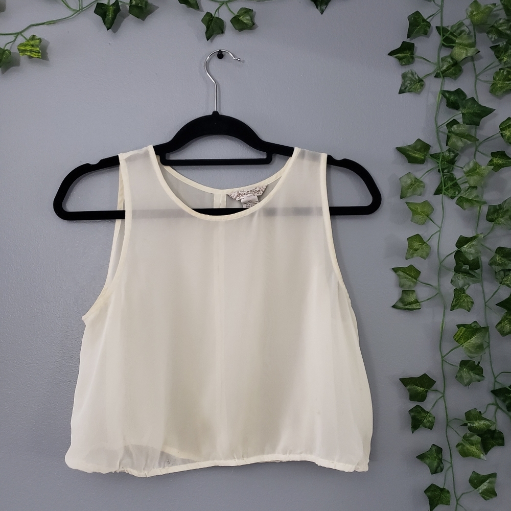 Cropped Tank w Slit